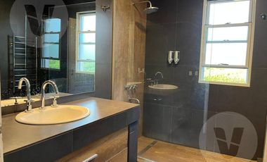 Casa en venta - Barrio Echeverria del Lago, Canning