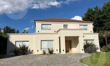 Casa en venta - Barrio Echeverria del Lago, Canning
