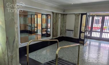 Venta Departamento Balvanera 4 Ambientes frente balcón depen