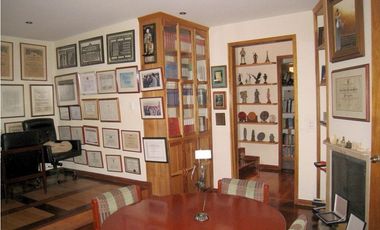 MANSIÓN EN EL BOSQUE AL NORTE DE BOGOTA PRIVACIDAD Y SEGURIDAD