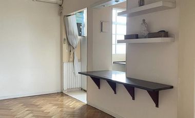 Departamento en Monserrat en venta, 3 ambientes con balcón