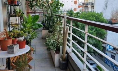 Venta Departamento 3 Ambientes en Recoleta Con Balcón Baulera Pileta Apto Crédito