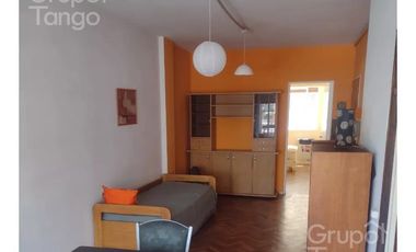 Departamento en Venta, Balvanera, 2 ambientes con balcón al frente