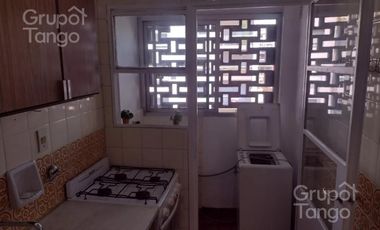 Departamento en Venta, Balvanera, 2 ambientes con balcón al frente