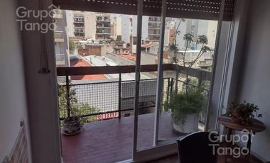 Departamento en Venta, Balvanera, 2 ambientes con balcón al frente