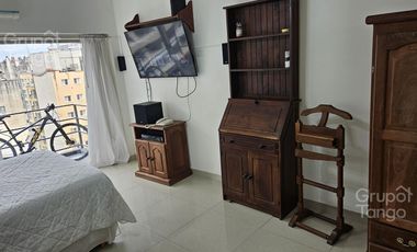 Venta Departamento Monoambiente Balvanera Balcón Cochera