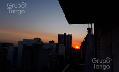 Venta Departamento Monoambiente Balvanera Balcón Cochera