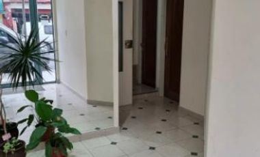 Venta Departamento en Flores Tres Ambientes