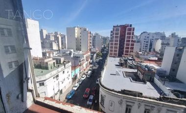 Venta Departamento en Flores Tres Ambientes