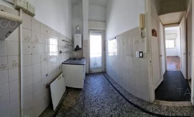 Venta Departamento en Flores Tres Ambientes
