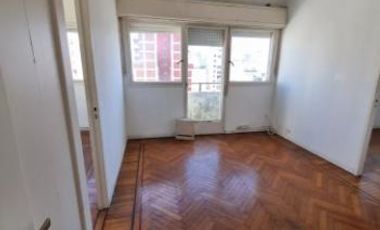 Venta Departamento en Flores Tres Ambientes