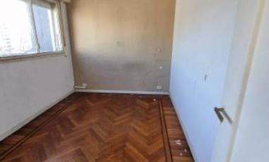 Venta Departamento en Flores Tres Ambientes