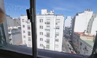 Venta Departamento en Flores Tres Ambientes