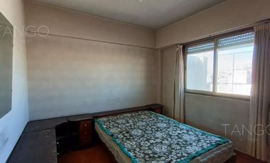 Venta Departamento 4 Ambientes Flores Balcón Terraza Cochera