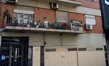 Venta Departamento 4 Ambientes Flores Balcón Terraza Cochera
