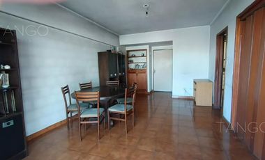 Venta Departamento 4 Ambientes Flores Balcón Terraza Cochera