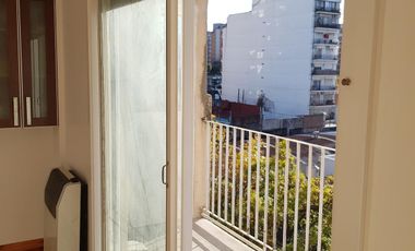 Venta Departamento Dos Ambientes Caballito Balcón