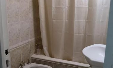 Venta Departamento 3 Ambientes en Floresta Con Balcón