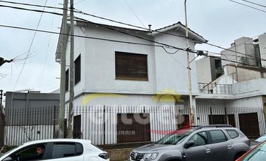 Alquiler Casa 3 Amb. en Ramos Mejia Vivienda o Uso Comercial