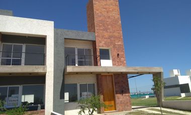 Venta Dúplex 2 dorm San Ignacio Village excelente ubicación