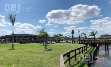LOTE EN VENTA EN BARRIO PRIVADO LAGOS DE CANNING.