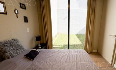 Venta Departamento Saavedra Dos Ambientes Amoblado Jardin Cochera APTO CREDITO
