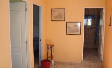 Residencia amueblada con alberca en Burgos, Cuernavaca
