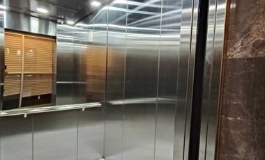VENTA PEDREGAL OFICINA MUY UBICADA