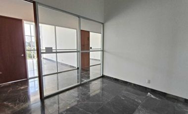 VENTA PEDREGAL OFICINA MUY UBICADA