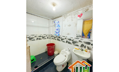 00657 - VENTA CASA YARINACOCHA - CERCA AV. MIRAFLORES - AT 228 M2