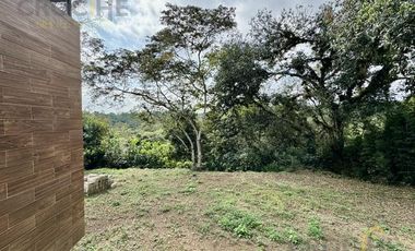 Casa con terreno en venta en La Orduña, Coatepec, Ver.