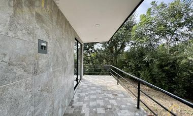 Casa con terreno en venta en La Orduña, Coatepec, Ver.
