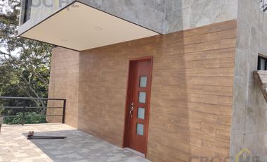 Casa con terreno en venta en La Orduña, Coatepec, Ver.