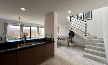 ARZUA RESIDENCIAL, Capittala, El Dorado, Lucerna, Loreto