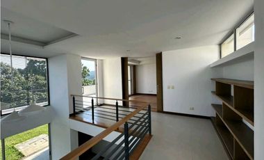 Alquilamos casa en Condominio Lomas de Dapa