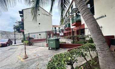 Apto en la Serrezuela Centro Historico de Cartagena