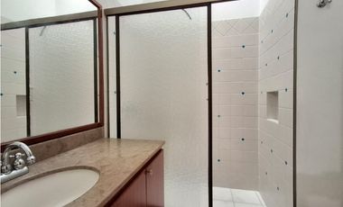 Venta de casa en el Poblado- Sector La Calera