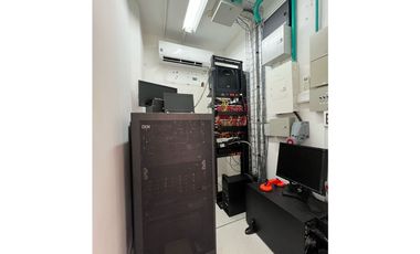 ESPECTACULAR OFICINA