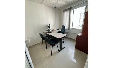 ESPECTACULAR OFICINA