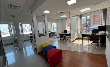 ESPECTACULAR OFICINA