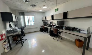 ESPECTACULAR OFICINA