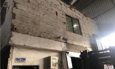LLEVA TU EMPRESA A OTRO NIVEL CON ESTA BODEGA