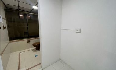 OFICINA EN ARRIENDO SECTOR SURAMERICA - LAURELES
