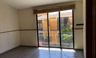 Oportunidad, excelente ubicación. en privada.