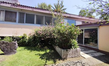 Terreno en Venta en el Pedregal en Calle Cerrada