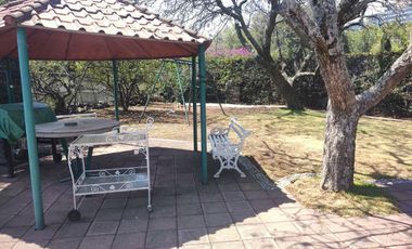 Terreno en Venta en el Pedregal en Calle Cerrada