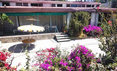 Terreno en Venta en el Pedregal en Calle Cerrada