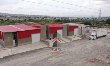 Bodega Industrial en Venta zona Balvanera, Corregidora Queretaro  300m2 GPS