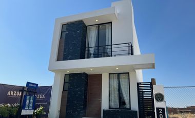ARZUA RESIDENCIAL, Capittala, El Dorado, Lucerna, Loreto