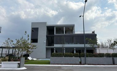 Departamento townhouse en  RENTA equipado La Purisima Guadalupe